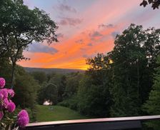 United States Connecticut Canton vacation rental compare prices direct by owner 9531473