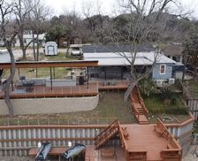 United States Texas Seguin vacation rental compare prices direct by owner 11123523