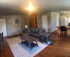 United States New York Ogdensburg vacation rental compare prices direct by owner 10503677
