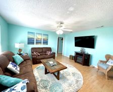 United States Florida Alligator Point vacation rental compare prices direct by owner 10953823