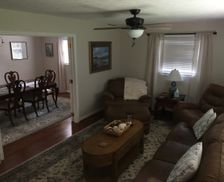 United States South Carolina Greenville vacation rental compare prices direct by owner 10554054