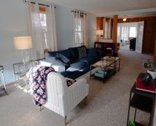 United States New York Maryland vacation rental compare prices direct by owner 11359588