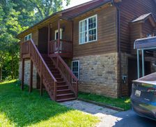 United States Virginia Linden vacation rental compare prices direct by owner 23615376