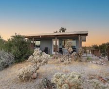 United States California Yucca Valley vacation rental compare prices direct by owner 10573555
