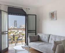 Israel Tel Aviv District Tel Aviv-Yafo vacation rental compare prices direct by owner 29968927