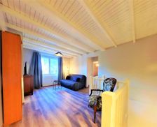 France Provence-Alpes-Côte d'Azur Arles vacation rental compare prices direct by owner 10121223