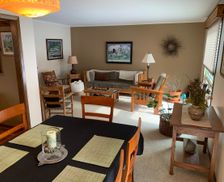 United States Wisconsin Oshkosh vacation rental compare prices direct by owner 11296312