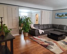 United States California Long Beach vacation rental compare prices direct by owner 32271644