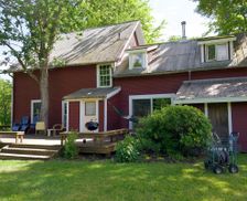 United States Vermont Richford vacation rental compare prices direct by owner 10560416