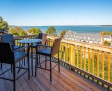 United States Virginia Yorktown vacation rental compare prices direct by owner 23678982
