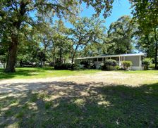 United States Texas Magnolia vacation rental compare prices direct by owner 23678911