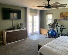 United States California Sacramento vacation rental compare prices direct by owner 11370360