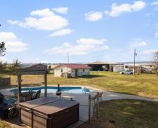 United States Oklahoma Wilburton vacation rental compare prices direct by owner 11805438