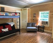 United States Tennessee Santa Fe vacation rental compare prices direct by owner 11758157