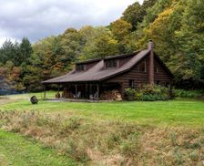 United States New York Livingston Manor vacation rental compare prices direct by owner 24000495