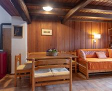 Italy Valle d'Aosta Brusson vacation rental compare prices direct by owner 4472891