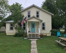 United States Michigan Mackinaw City vacation rental compare prices direct by owner 15598807