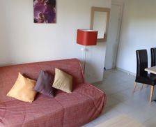 France Nouvelle-Aquitaine Salies-de-Béarn vacation rental compare prices direct by owner 11811986