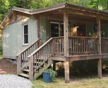 United States North Carolina Penrose vacation rental compare prices direct by owner 25007506