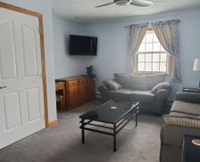 United States Pennsylvania North East vacation rental compare prices direct by owner 11782374