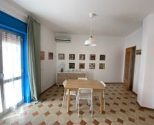 Italy Sicilia Lido di Noto vacation rental compare prices direct by owner 6629229