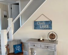 United States Michigan Clarklake vacation rental compare prices direct by owner 13195638