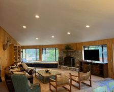 United States California Idyllwild-Pine Cove vacation rental compare prices direct by owner 25890402