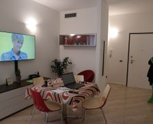 Italy Sardegna Cagliari vacation rental compare prices direct by owner 16035470