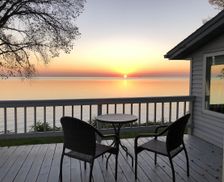 United States Minnesota Isle vacation rental compare prices direct by owner 15583007