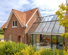 Belgium Vlaams Gewest Sint-Gillis-Waas vacation rental compare prices direct by owner 12158761