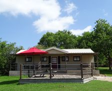 United States Texas Burton vacation rental compare prices direct by owner 11860551