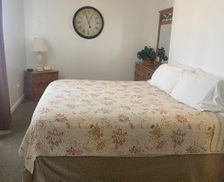 United States Wyoming Glendo vacation rental compare prices direct by owner 13389126