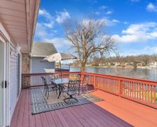 United States Indiana Osceola vacation rental compare prices direct by owner 12108368