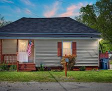 United States Alabama Hueytown vacation rental compare prices direct by owner 13095346