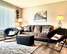 United States Iowa Decorah vacation rental compare prices direct by owner 30007589