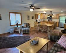 United States Wisconsin Arkdale vacation rental compare prices direct by owner 12186849