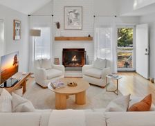 United States New York Sag Harbor vacation rental compare prices direct by owner 12111193