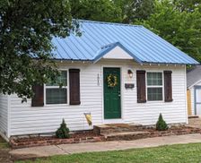 United States Arkansas Fort Smith vacation rental compare prices direct by owner 24301084