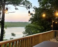 United States Tennessee Smithville vacation rental compare prices direct by owner 13293555