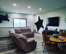 United States Wyoming Pinedale vacation rental compare prices direct by owner 13226372