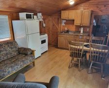 United States Wisconsin Cameron vacation rental compare prices direct by owner 13364885