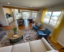 United States California Half Moon Bay vacation rental compare prices direct by owner 13093123