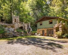 United States North Carolina Weaverville vacation rental compare prices direct by owner 33178671