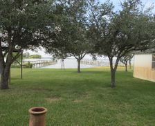 United States Texas Mathis vacation rental compare prices direct by owner 13387432