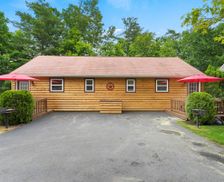 United States New York Lake George vacation rental compare prices direct by owner 13318661