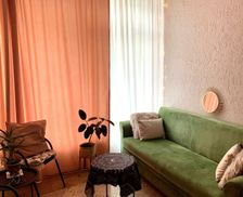Georgia Tbilisi T'bilisi vacation rental compare prices direct by owner 13383237