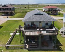 United States Texas Surfside Beach vacation rental compare prices direct by owner 23652102