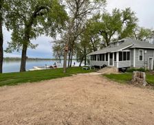 United States Minnesota Ortonville vacation rental compare prices direct by owner 24053014