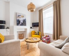 United Kingdom Wales Penarth vacation rental compare prices direct by owner 24305020