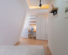 South Korea Seoul Mapo-gu vacation rental compare prices direct by owner 23966398